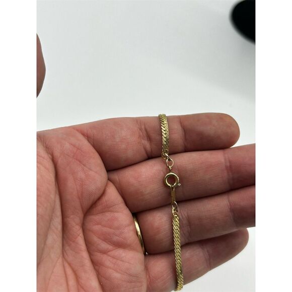 Gold Tone Chain Bracelet in One Size - Picture 3 of 3